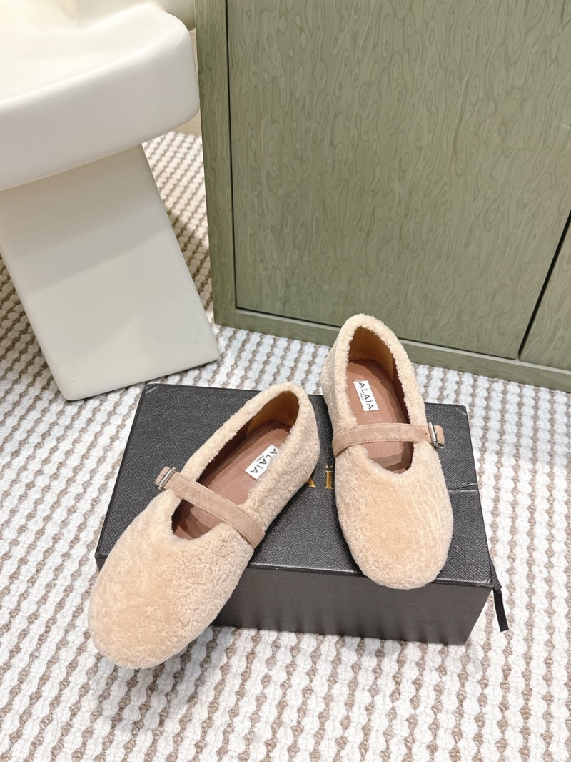 Alaia Flat Shoes